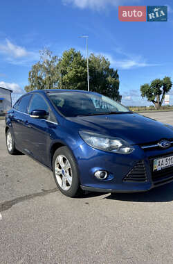 Седан Ford Focus 2012 в 