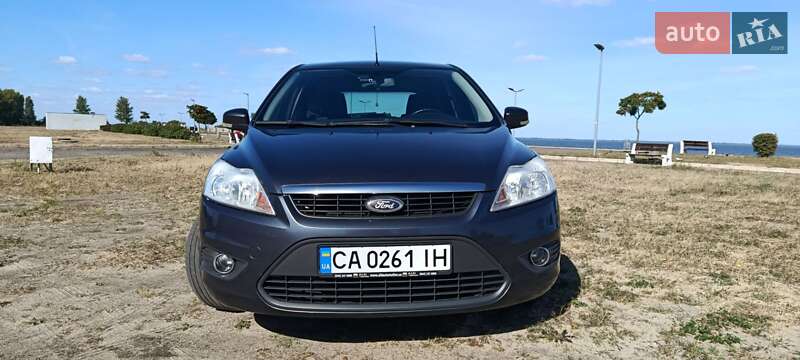 Хэтчбек Ford Focus 2011 в Черкассах фото 6 Хэтчбек Ford Focus 2011 в Черкассах