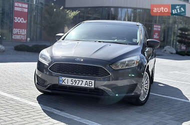 Седан Ford Focus 2016 в 