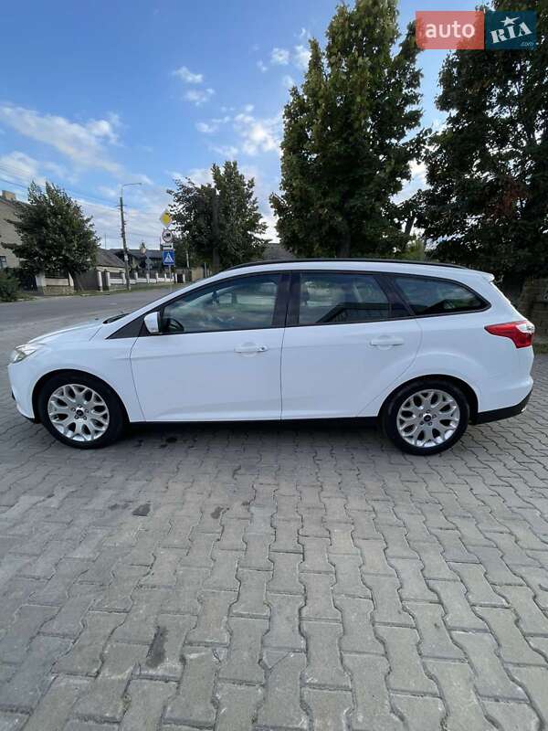 Универсал Ford Focus 2012 в Ровно фото 26 Универсал Ford Focus 2012 в Ровно