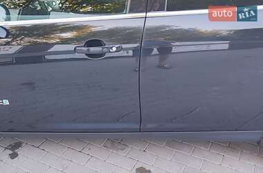 Хэтчбек Ford Focus 2013 в 