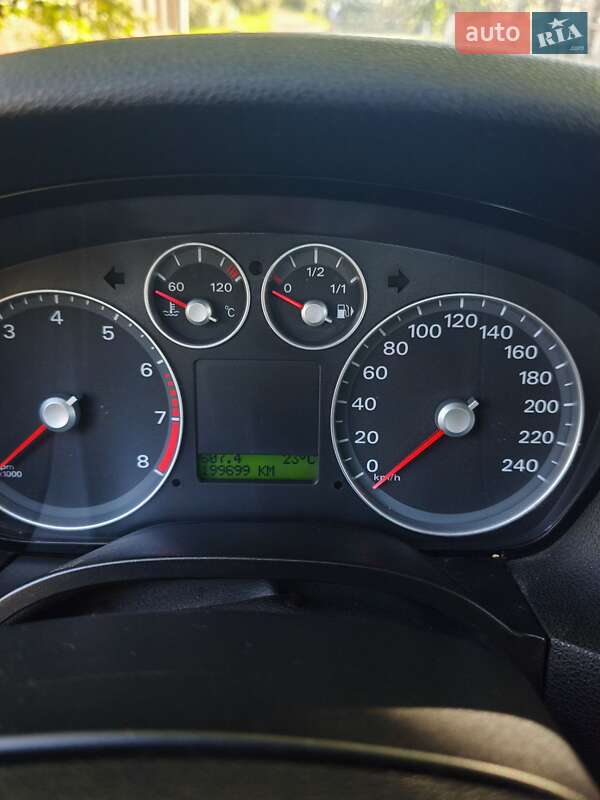 Универсал Ford Focus 2005 в Дубно фото 2 Универсал Ford Focus 2005 в Дубно