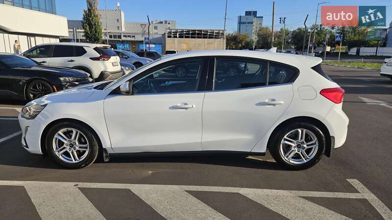 Хэтчбек Ford Focus 2020 в Киеве