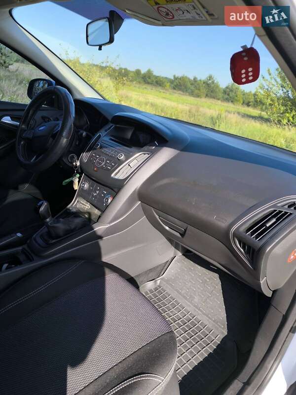 Седан Ford Focus 2016 в Житомире фото 16 Седан Ford Focus 2016 в Житомире