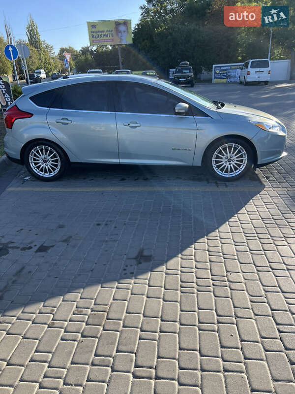 Хетчбек Ford Focus 2013 в Кропивницькому