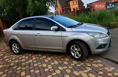 Седан Ford Focus 2008 в  фото 6 Седан Ford Focus 2008 в