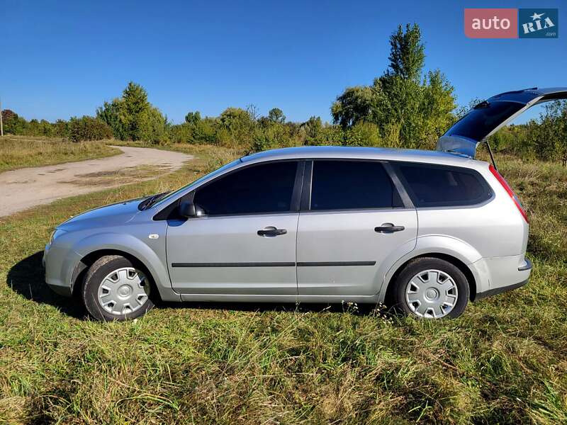 Универсал Ford Focus 2005 в Бердичеве фото 7 Универсал Ford Focus 2005 в Бердичеве