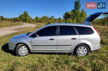 Універсал Ford Focus 2005 в  фото 7 Універсал Ford Focus 2005 в