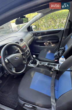 Універсал Ford Focus 2011 в 