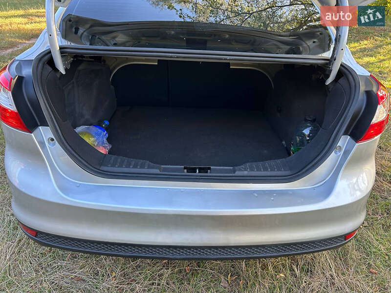 Седан Ford Focus 2014 в Мироновке фото 28 Седан Ford Focus 2014 в Мироновке