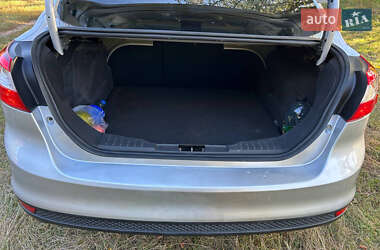 Седан Ford Focus 2014 в 