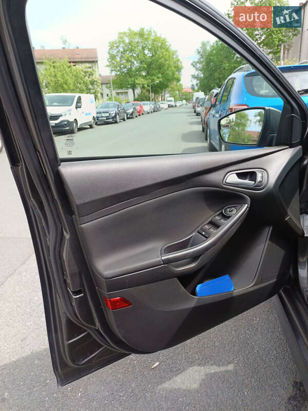 Седан Ford Focus 2015 в Одессе фото 3 Седан Ford Focus 2015 в Одессе