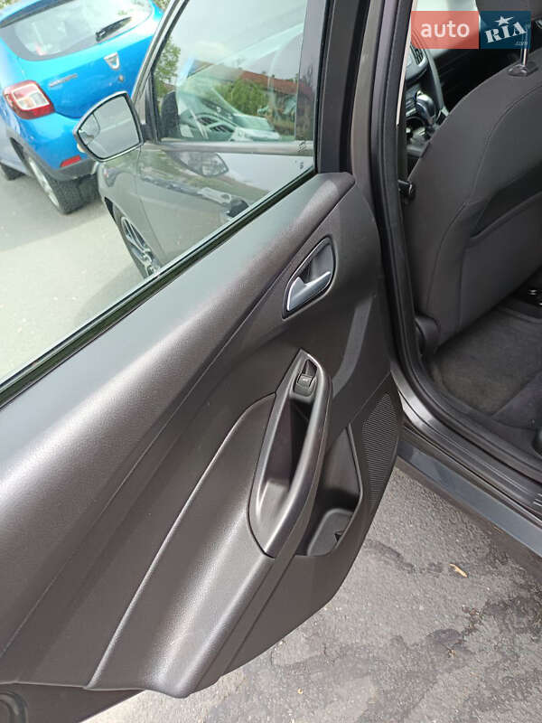 Седан Ford Focus 2015 в Одессе фото 7 Седан Ford Focus 2015 в Одессе