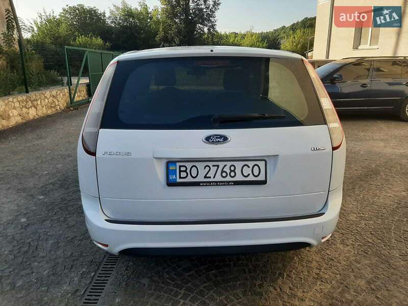 Универсал Ford Focus 2010 в Теребовле