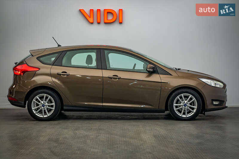 Хэтчбек Ford Focus 2018 в Киеве