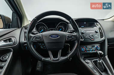 Хэтчбек Ford Focus 2018 в 