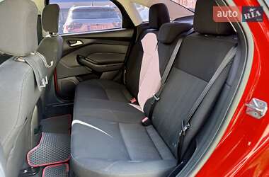 Седан Ford Focus 2016 в 