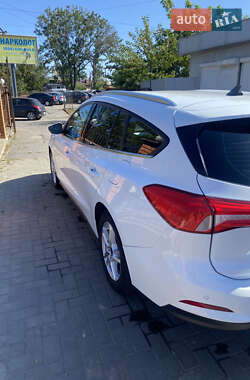 Универсал Ford Focus 2020 в 