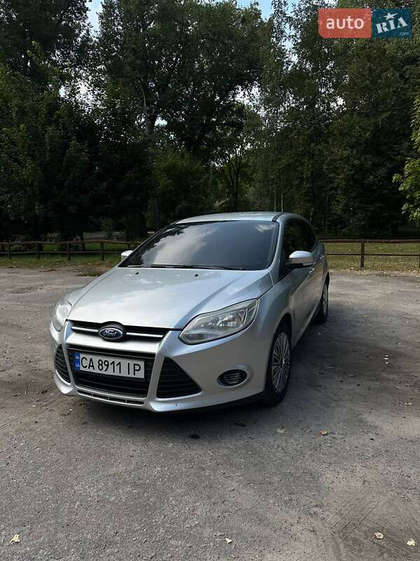 Универсал Ford Focus 2014 в 