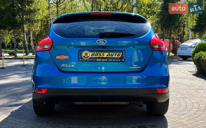 Хэтчбек Ford Focus 2015 в Львове