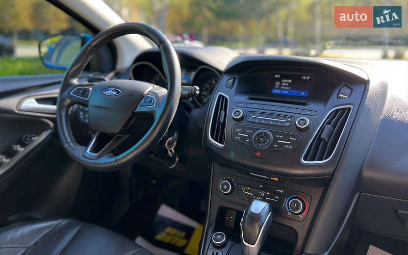 Хэтчбек Ford Focus 2015 в Львове
