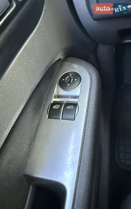 Хэтчбек Ford Focus 2010 в Черкассах