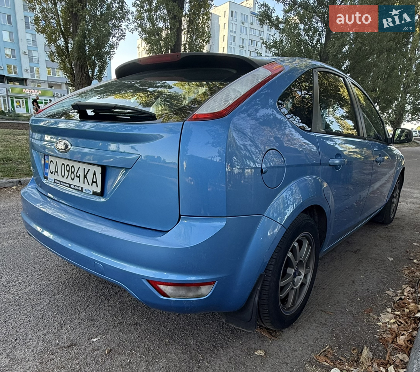 2010 Ford Focus - мініатюра 4