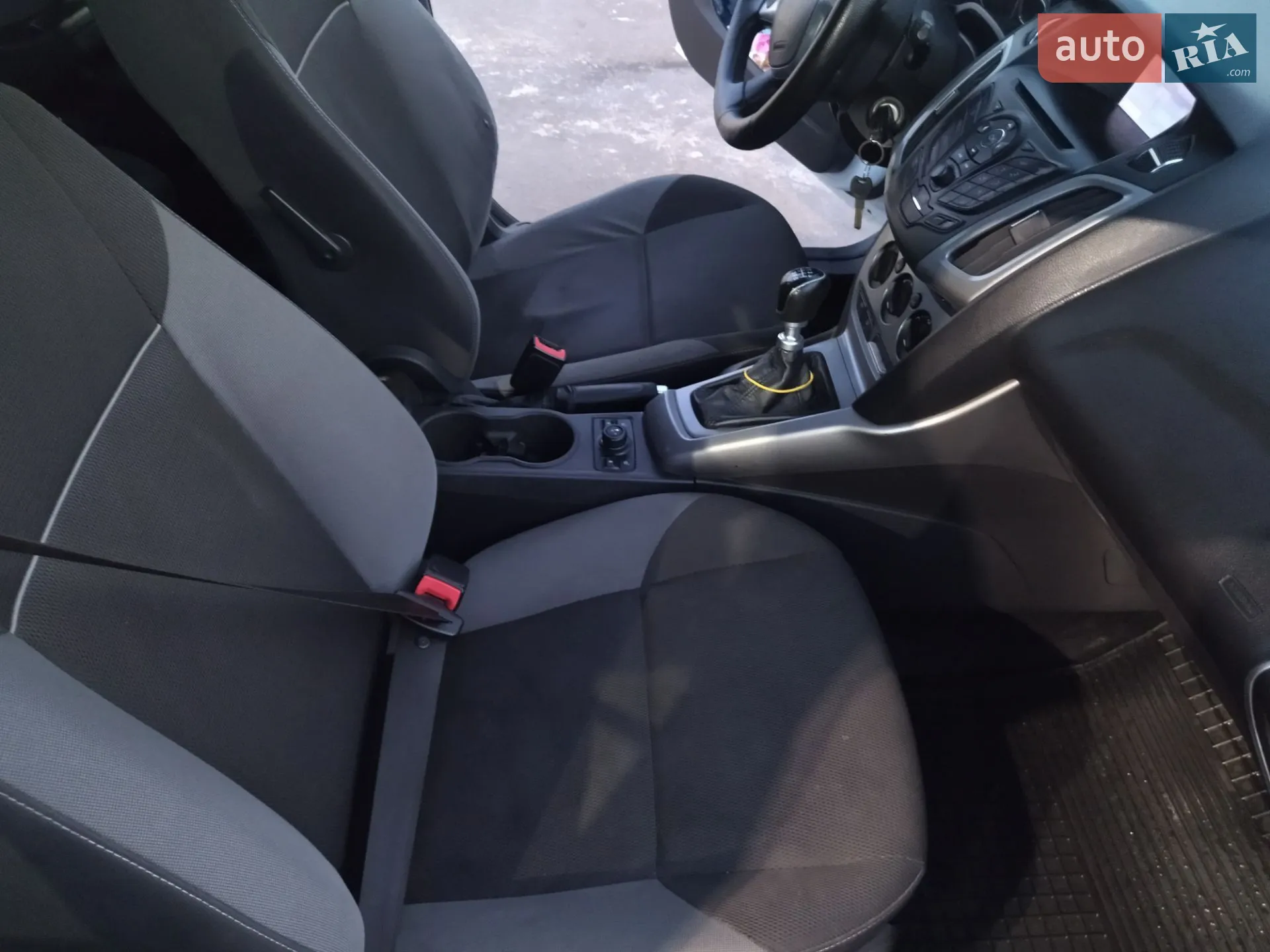 2013 Ford Focus - мініатюра 19