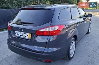 Универсал Ford Focus 2014 в 