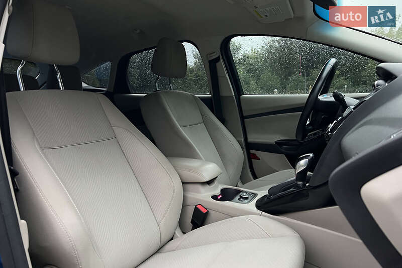 Хэтчбек Ford Focus 2012 в Львове