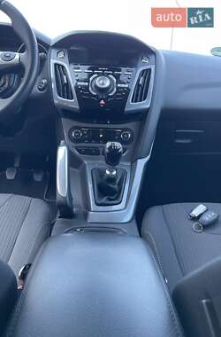 Универсал Ford Focus 2011 в 