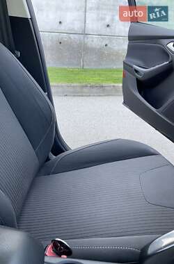 Универсал Ford Focus 2011 в 