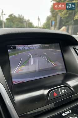 Седан Ford Focus 2013 в 