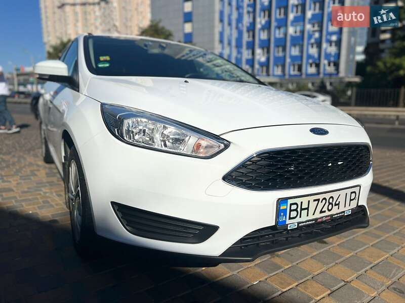 Хэтчбек Ford Focus 2016 в Одессе