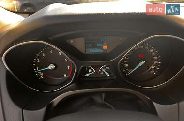 Хэтчбек Ford Focus 2016 в 