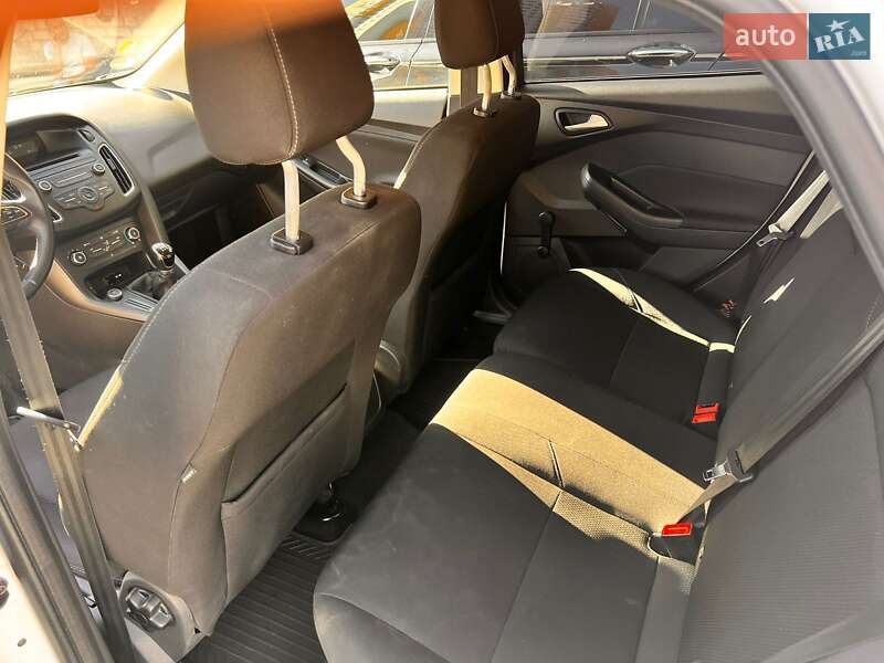 Хэтчбек Ford Focus 2016 в Одессе
