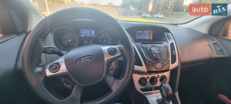 Хэтчбек Ford Focus 2013 в Днепре фото 28 Хэтчбек Ford Focus 2013 в Днепре