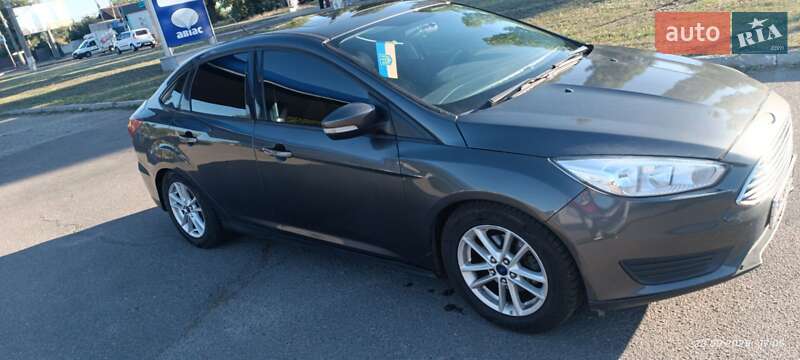 Седан Ford Focus 2016 в Черкасах