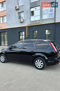 Универсал Ford Focus 2009 в 