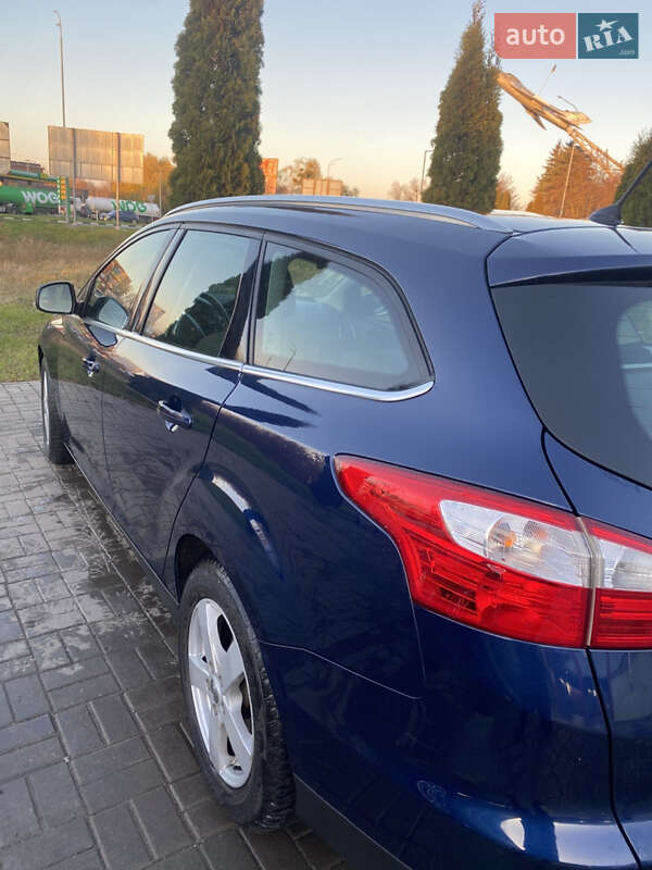 Універсал Ford Focus 2013 в Дубні