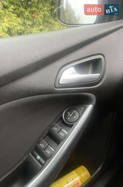 Универсал Ford Focus 2013 в 