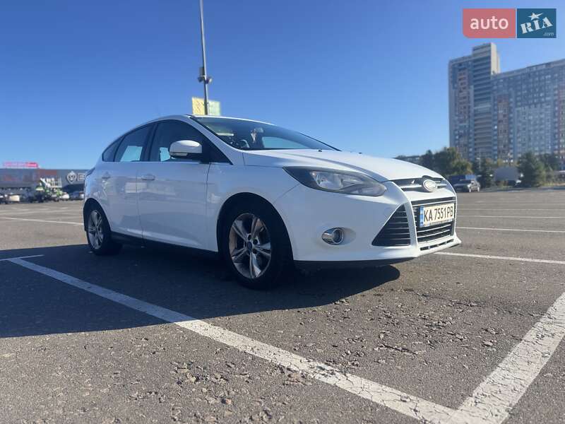 Хэтчбек Ford Focus 2012 в Киеве