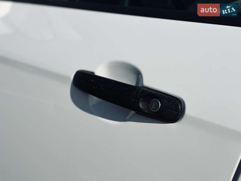 Седан Ford Focus 2017 в Кременчуге