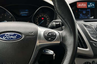 Универсал Ford Focus 2013 в 