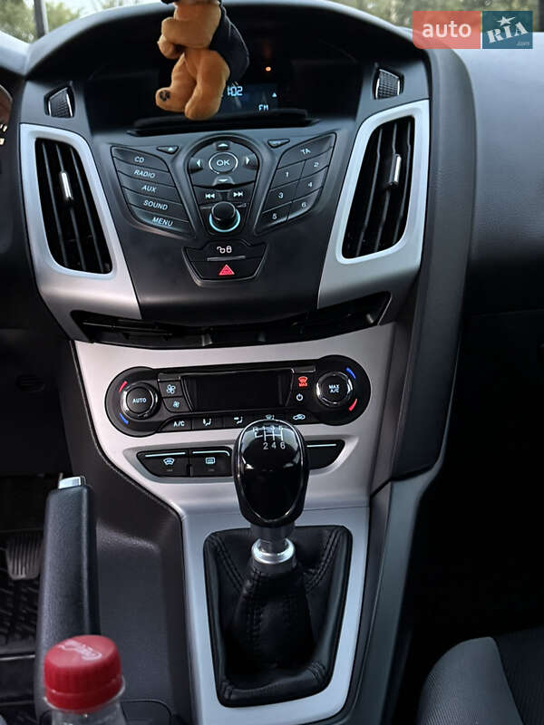 Хэтчбек Ford Focus 2013 в Полтаве