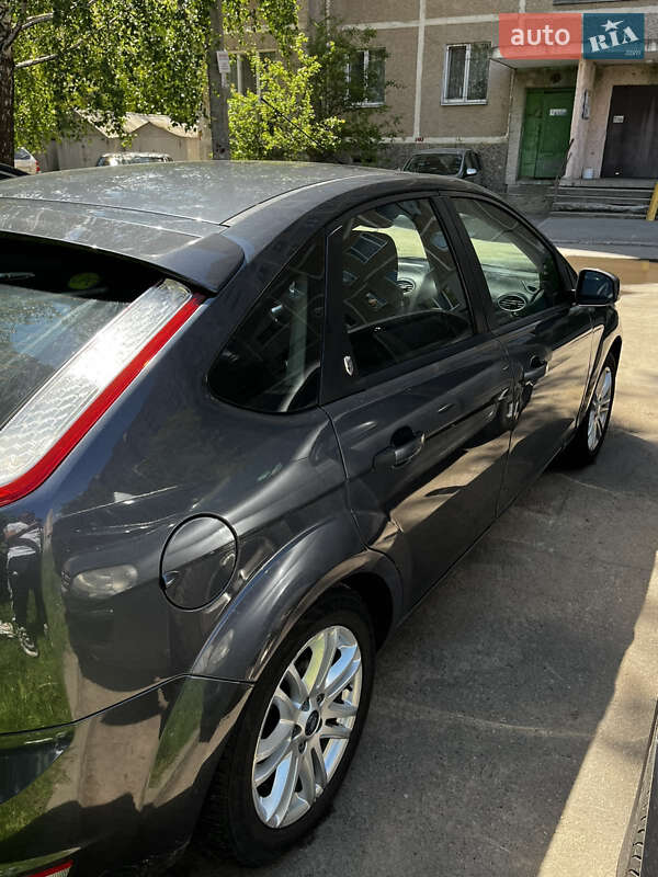 Хэтчбек Ford Focus 2008 в Виннице