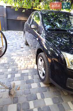 Седан Ford Focus 2006 в Знаменке
