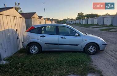 Хетчбек Ford Focus 2002 в  фото 4 Хетчбек Ford Focus 2002 в