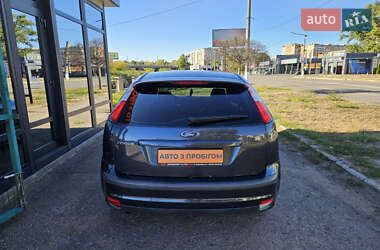 Хэтчбек Ford Focus 2007 в 