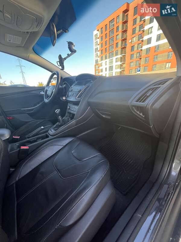 Седан Ford Focus 2015 в Луцке фото 14 Седан Ford Focus 2015 в Луцке